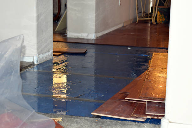 Professional Flood Cleanup technician working in Newburg, WI